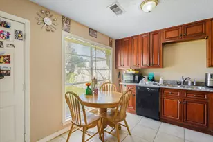 3120 Redfield Dr, Pasadena, TX 77503 - Photo 11