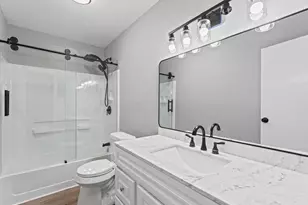 423 Masterson St, Arcola, TX 77583 - Photo 17