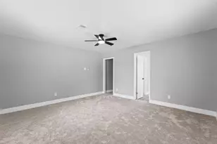 423 Masterson St, Arcola, TX 77583 - Photo 13