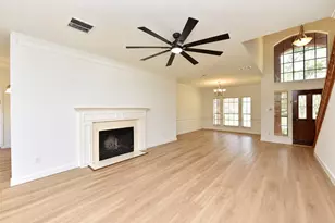 1110 Lake Estates Dr, Sugar Land, TX 77498 - Photo 11