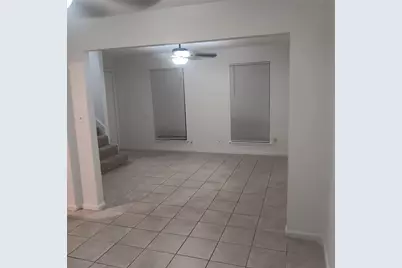 521 Ferguson Street #B2, Humble, TX 77338 - Photo 3