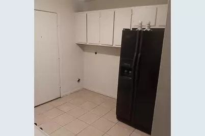 521 Ferguson Street #B2, Humble, TX 77338 - Photo 5