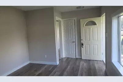 702 E Park Street, Sugar Land, TX 77498 - Photo 3