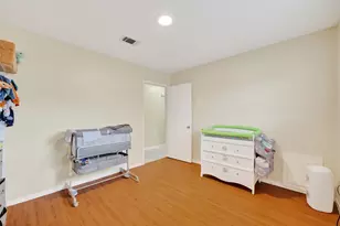 9634 Windswept Ln, Houston, TX 77063 - Photo 27