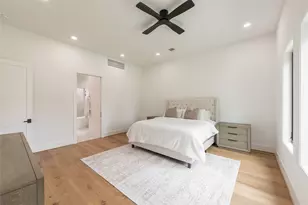 7006 Schiller St, Houston, TX 77055 - Photo 17