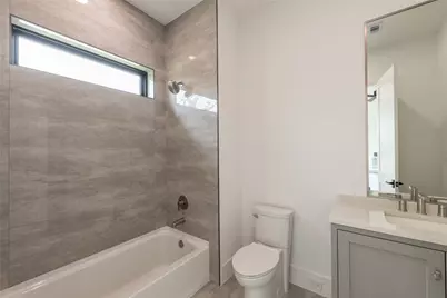 7006 Schiller Street, Houston, TX 77055 - Photo 35