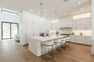 7006 Schiller St, Houston, TX 77055 - Photo 7