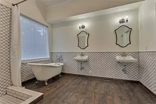 168 Bristol Bend Cir, The Woodlands, TX 77382 - Photo 23
