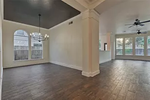 168 Bristol Bend Cir, The Woodlands, TX 77382 - Photo 13