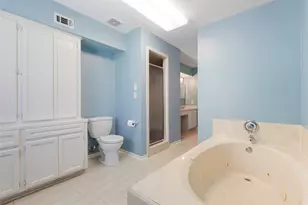 1402 Osborne Dr, Friendswood, TX 77546 - Photo 15