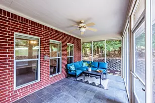 501 Cherry Hills Dr, Huntsville, TX 77340 - Photo 31