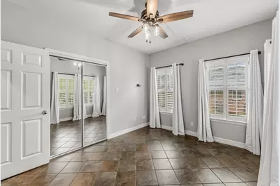 501 Cherry Hills Drive, Huntsville, TX 77340 - Photo 19
