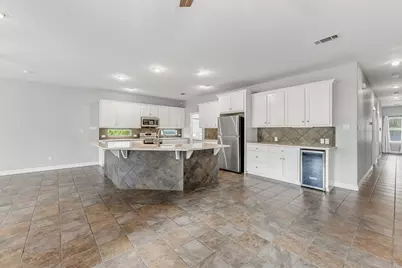 501 Cherry Hills Drive, Huntsville, TX 77340 - Photo 9