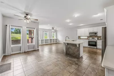 501 Cherry Hills Drive, Huntsville, TX 77340 - Photo 13