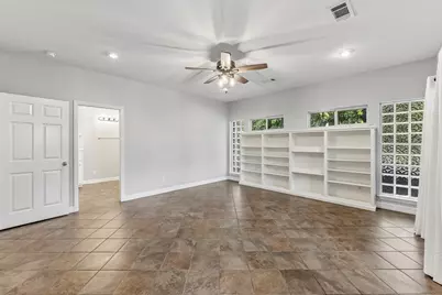 501 Cherry Hills Drive, Huntsville, TX 77340 - Photo 15