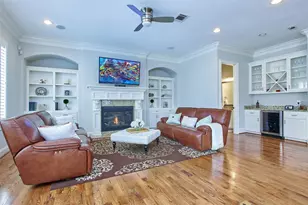 1126 W West 16th St, Houston, TX 77008 - Photo 13