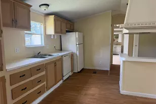 1020 Dr Martin Luther King Jr Dr, Montgomery, TX 77356 - Photo 3