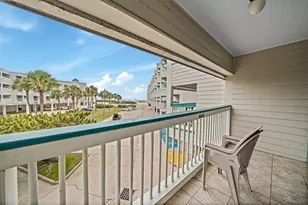 6102 Seawall Blvd, Galveston, TX 77551 - Photo 25