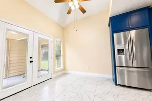 11840 Spring Grove Dr, Houston, TX 77099 - Photo 7