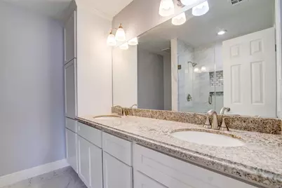 11840 Spring Grove Drive, Houston, TX 77099 - Photo 17