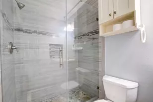 11840 Spring Grove Dr, Houston, TX 77099 - Photo 13