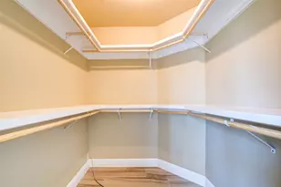 11840 Spring Grove Dr, Houston, TX 77099 - Photo 17