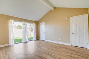 11840 Spring Grove Dr, Houston, TX 77099 - Photo 15