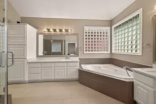 5335 Fairdale Ln, Houston, TX 77056 - Photo 37