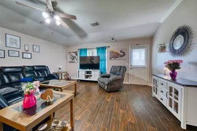 2210 Mountain Ranch Drive, Houston, TX 77049 - Photo 17