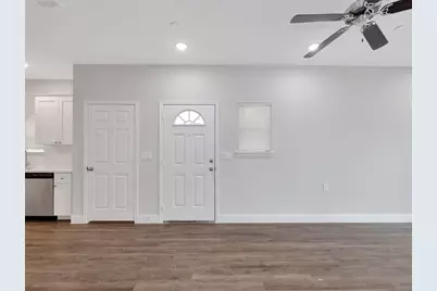 430 Schmidt Road #B-4, Sealy, TX 77474 - Photo 7