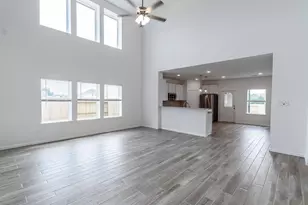 4610 Coral Bean St, Pinehurst, TX 77362 - Photo 5