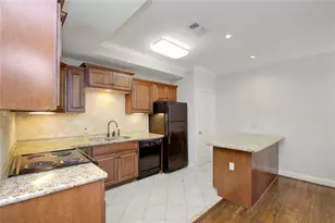 6503 Mapleridge St, Houston, TX 77081 - Photo 7