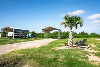 1065 Canal, Gilchrist, TX 77617 - Photo 13