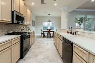 2465 Sunflower Ln, Beaumont, TX 77713 - Photo 7