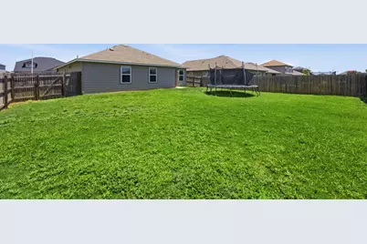1525 Birmingham Drive, Seguin, TX 78155 - Photo 19