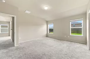 1525 Birmingham Dr, Seguin, TX 78155 - Photo 11