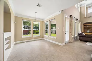 7703 Silver Pond Dr, Sugar Land, TX 77479 - Photo 11