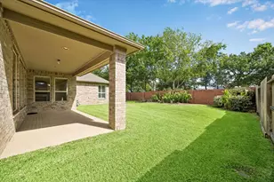 7703 Silver Pond Dr, Sugar Land, TX 77479 - Photo 37