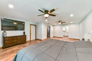 4190 County Rd 145, Alvin, TX 77511 - Photo 17