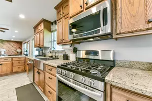 4190 County Rd 145, Alvin, TX 77511 - Photo 7