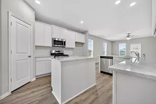 22018 Giulia Vlg Dr, Hockley, TX 77447 - Photo 11