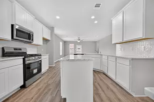 22018 Giulia Vlg Dr, Hockley, TX 77447 - Photo 9