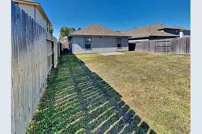 18823 Orvieto Court, New Caney, TX 77357 - Photo 15