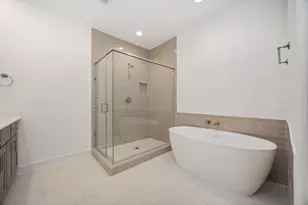 1125 E 24th St, Houston, TX 77009 - Photo 21