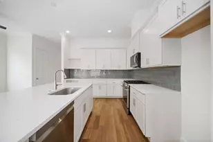 1125 E 24th St, Houston, TX 77009 - Photo 3