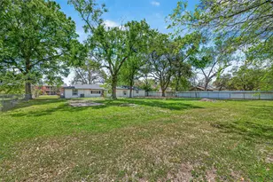 815 Brooks Ave, Rosenberg, TX 77471 - Photo 45
