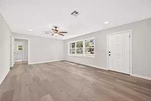 815 Brooks Ave, Rosenberg, TX 77471 - Photo 7