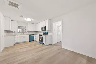 815 Brooks Avenue, Rosenberg, TX 77471 - Photo 25