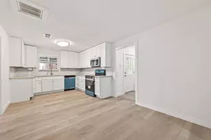 815 Brooks Ave, Rosenberg, TX 77471 - Photo 25