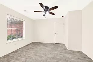 18759 Holly Way, Houston, TX 77084 - Photo 9